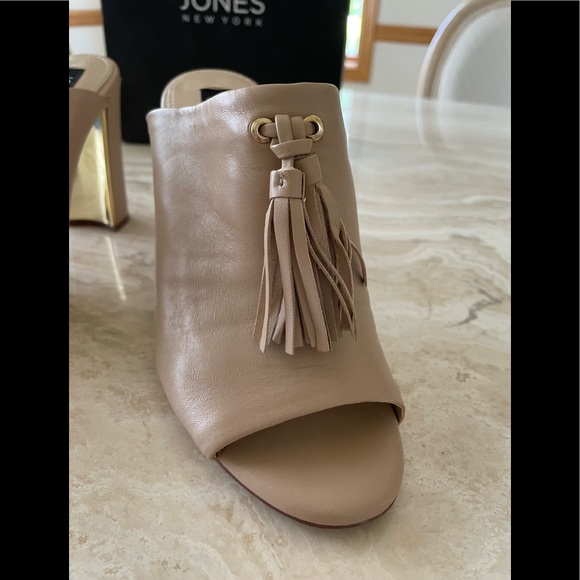Jones New York Jaymee Napa Leather slides size 7M - Picture 6 of 8